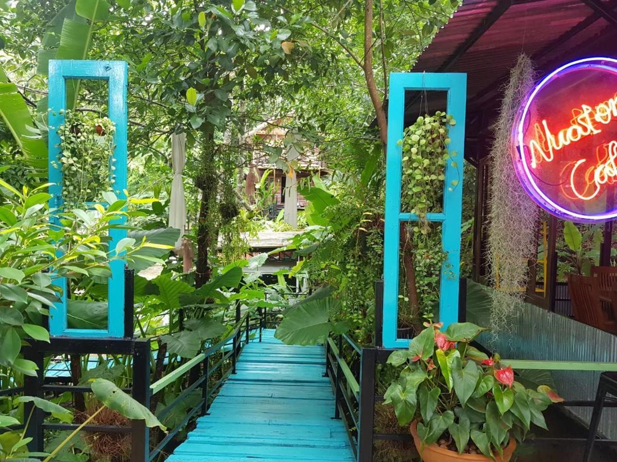 Nua Tone Resort Bang Tao & Cafe Eksteriør bilde